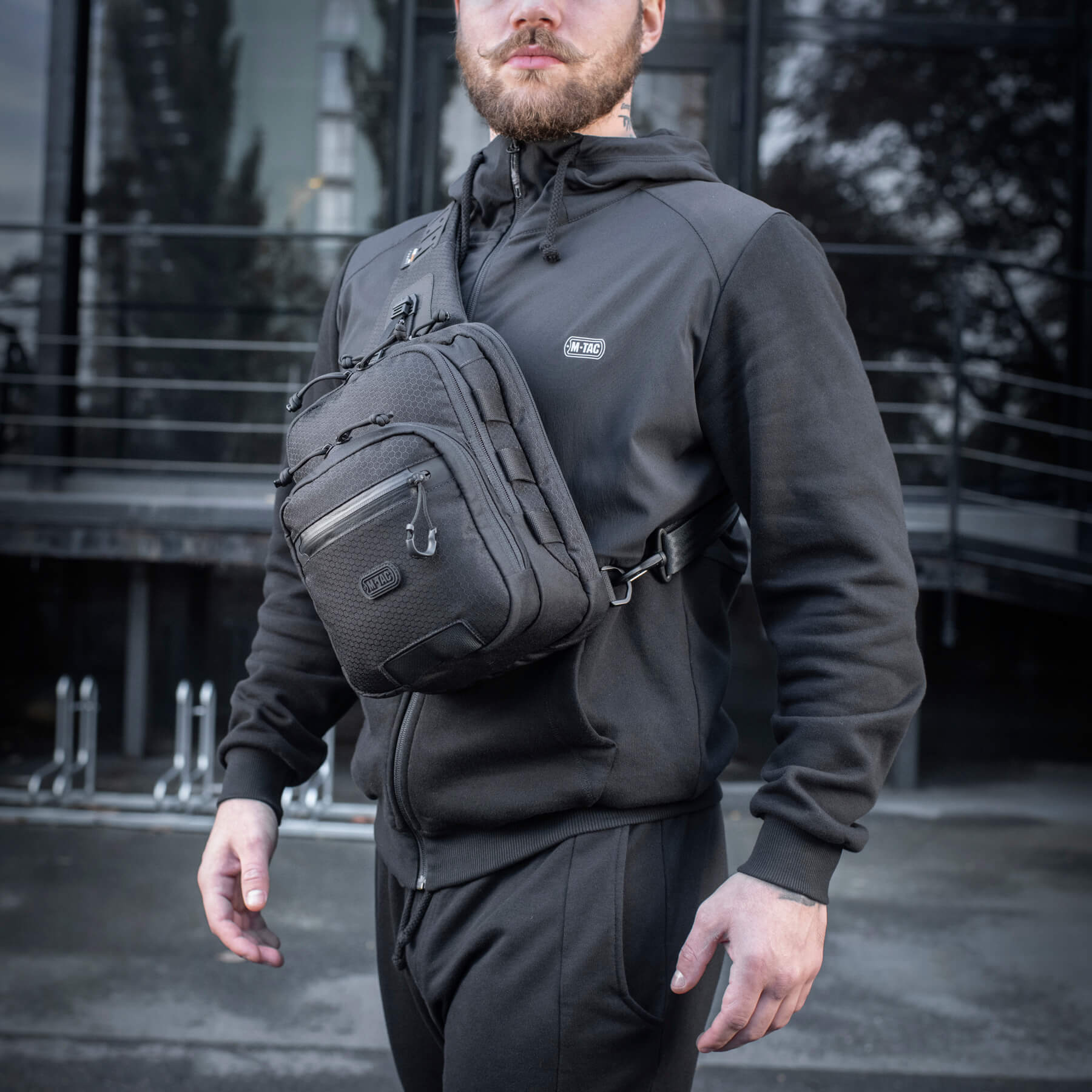 M-Tac сумка Cross Bag Slim Elite Hex Black купити за доступною